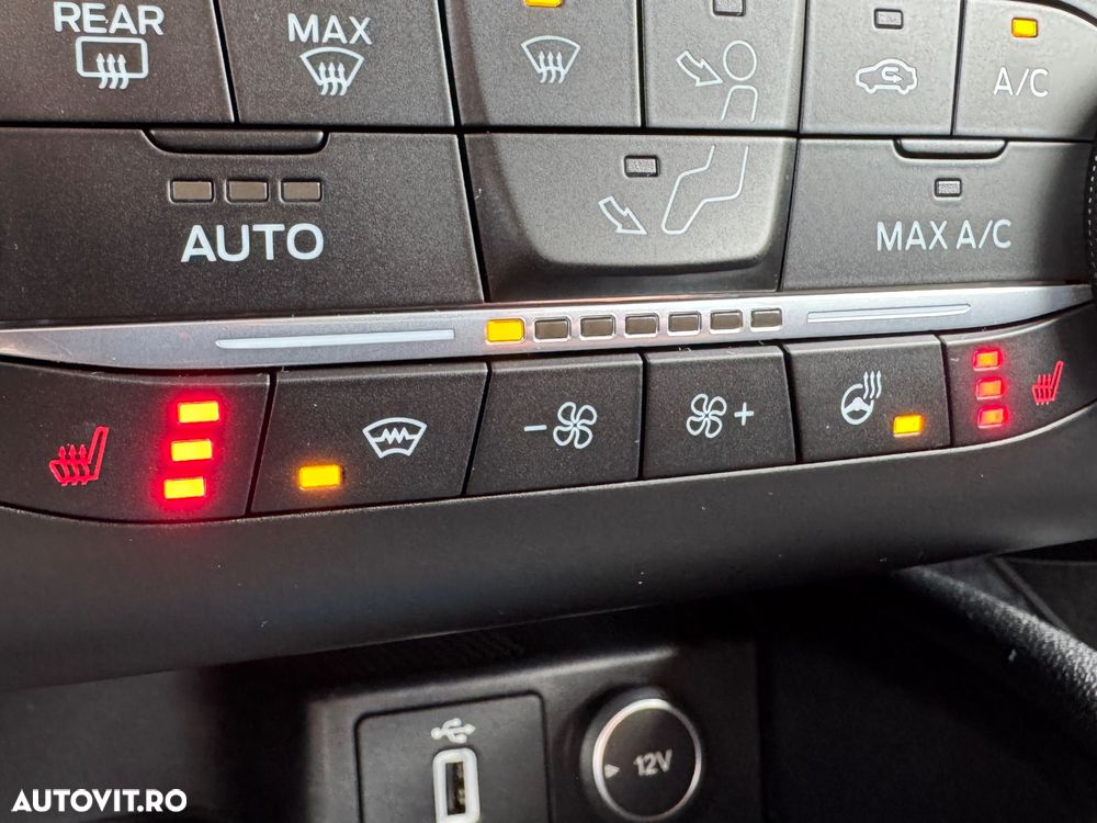 Ford Focus - 29