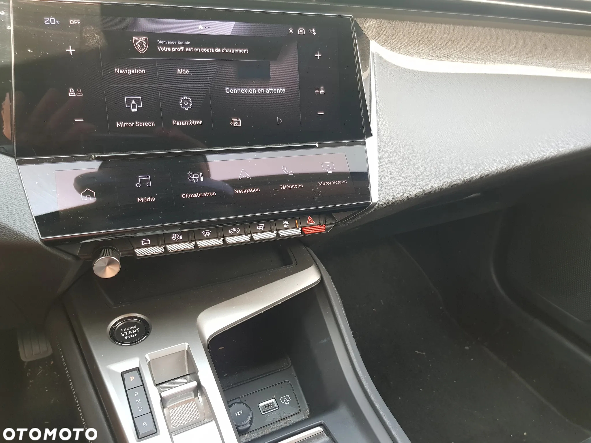 Peugeot 308 Plug-In Hybrid 225 e-EAT8 GT - 22