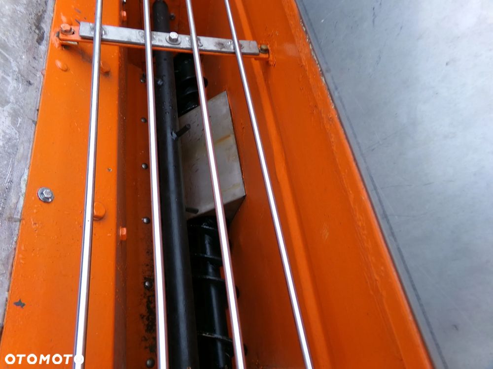 Hako citytrac 4200 zamiatarka solarko piaskarka 4x4 - 10