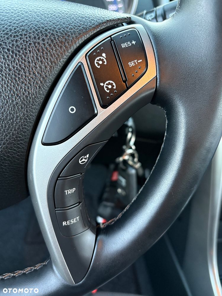 Hyundai i30 - 24