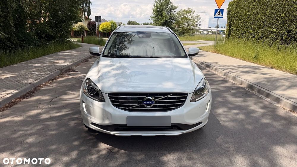 Volvo XC 60 D4 Drive-E Summum - 3