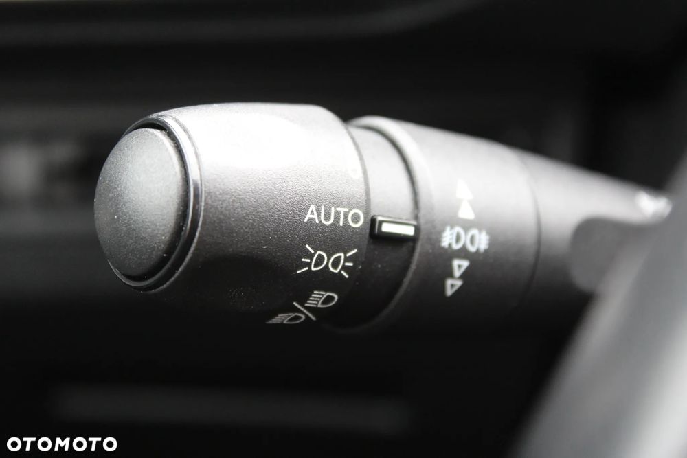 Peugeot 3008 BlueHDi 120 Stop & Start Allure - 23