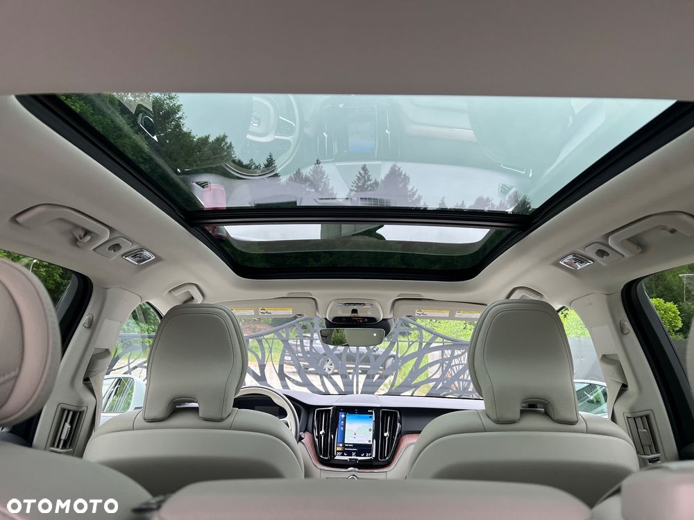 Volvo XC 60 T8 AWD Recharge Polestar Engineered - 24