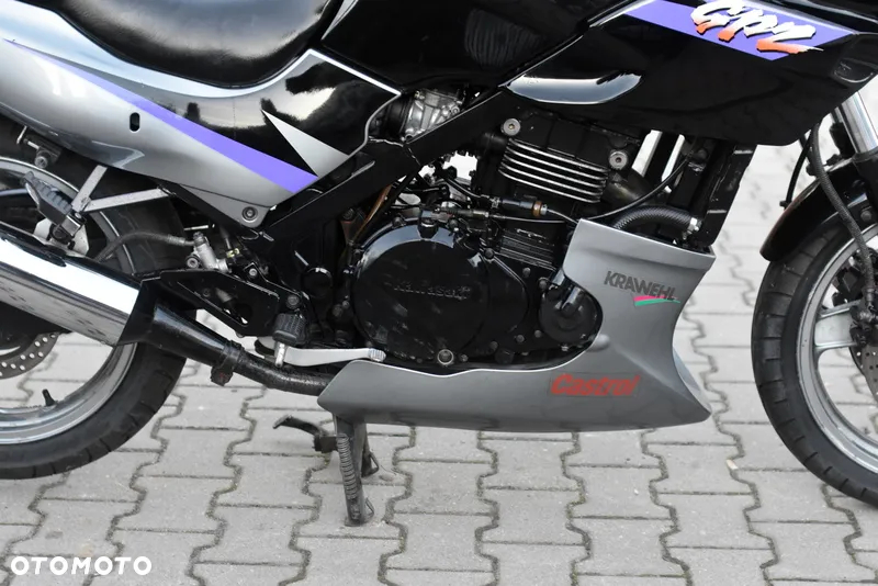 Kawasaki GPZ - 10