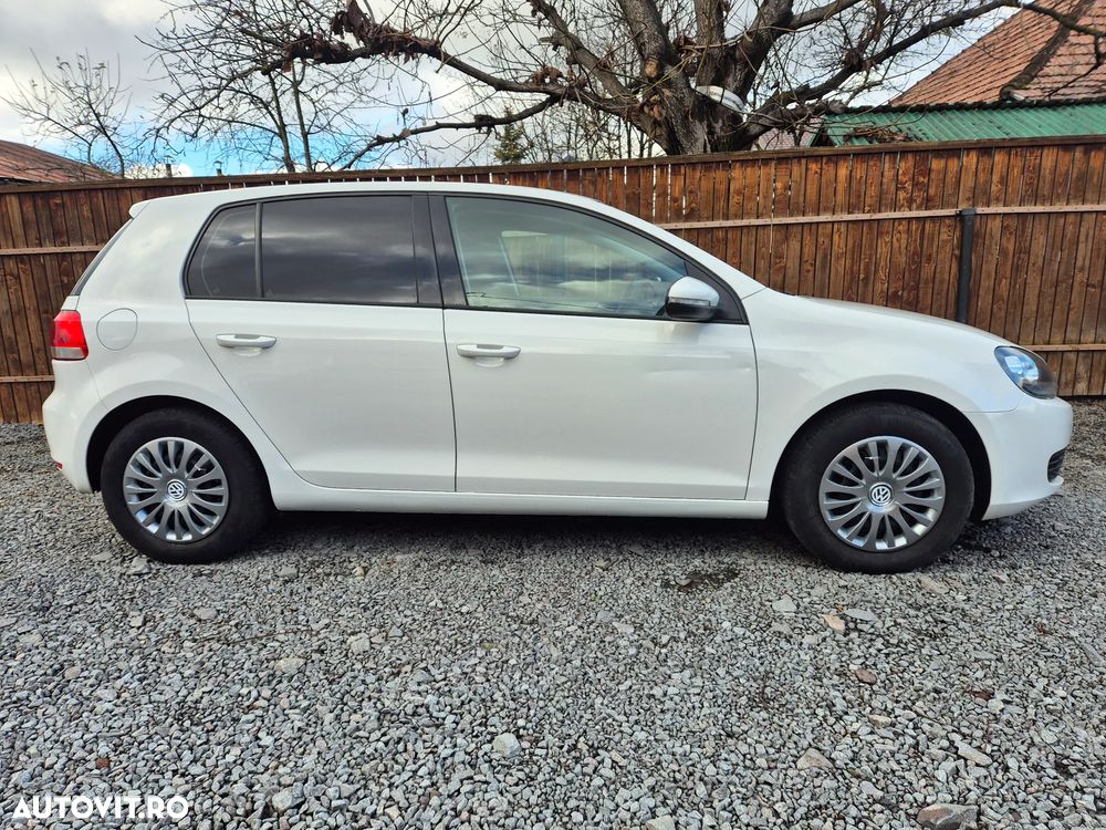 Volkswagen Golf - 12