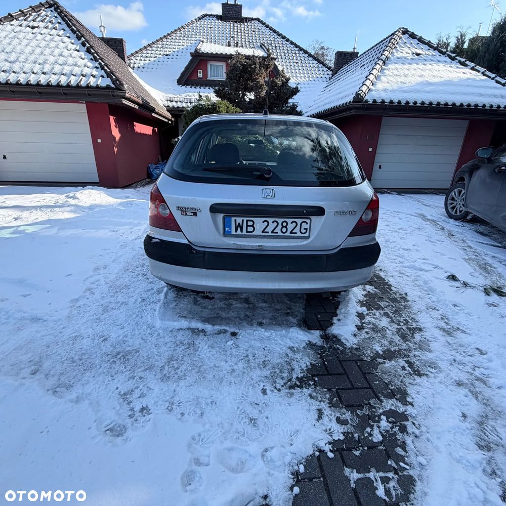 Honda Civic 1.4i - 5