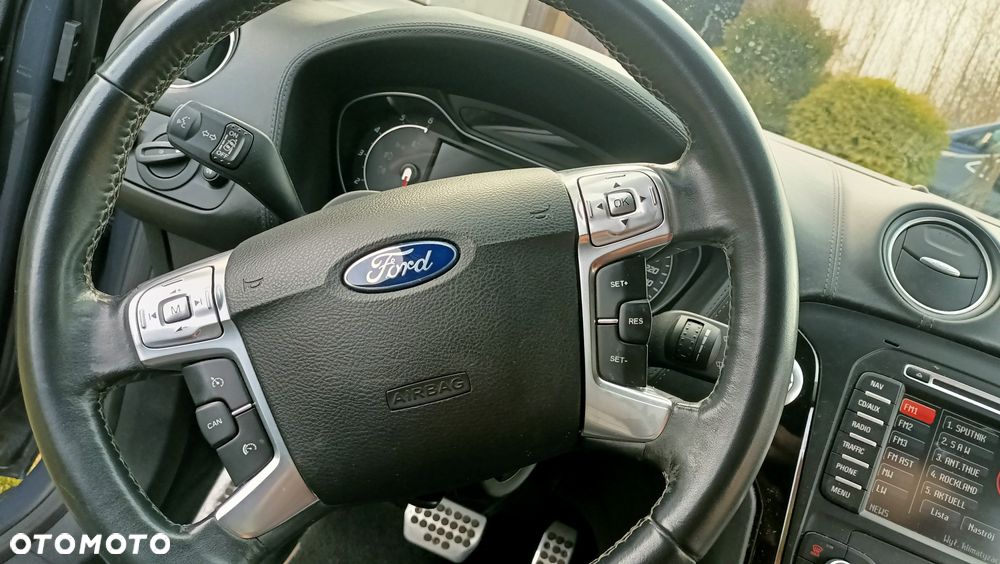 Ford Mondeo - 4