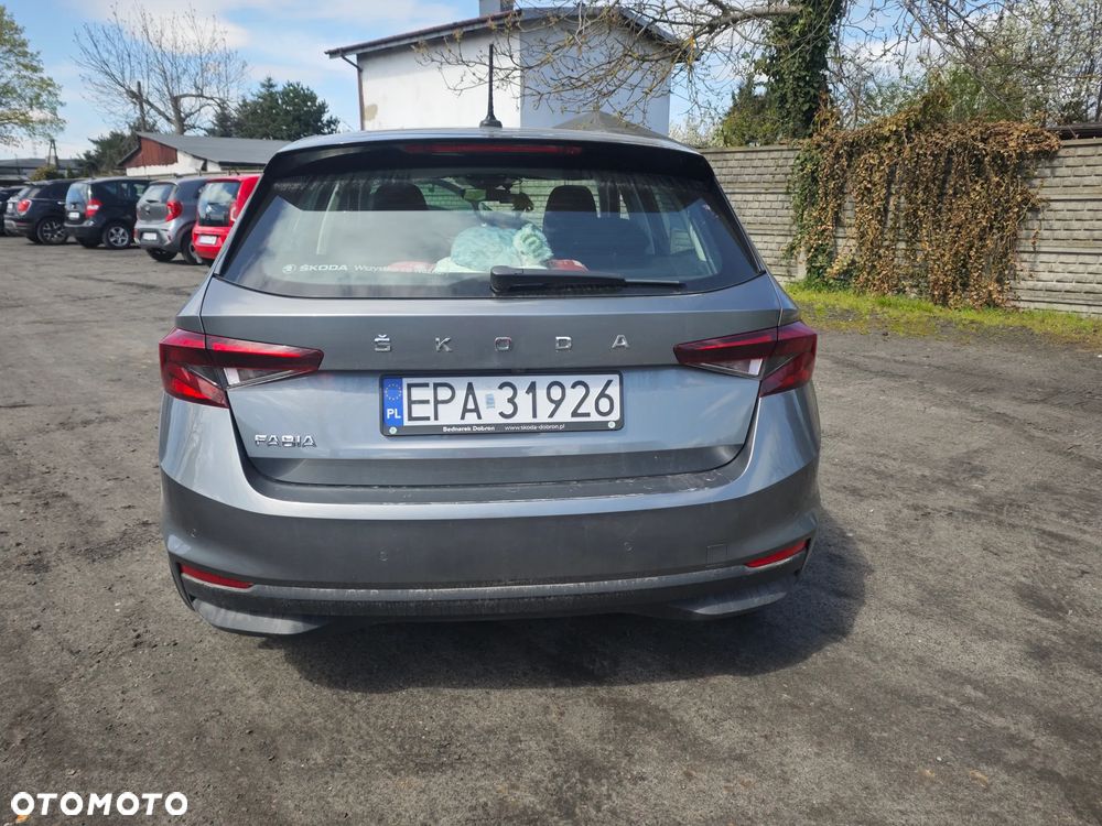 Skoda Fabia 1.0 Active - 4