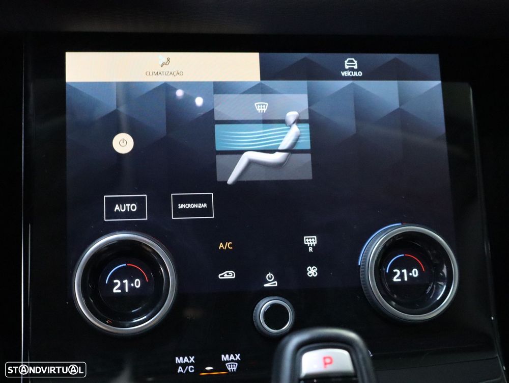 Land Rover Range Rover Evoque 1.5 P300e AWD Auto - 15