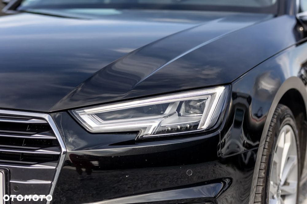 Audi A4 Avant 40 TDI quattro S tronic - 13