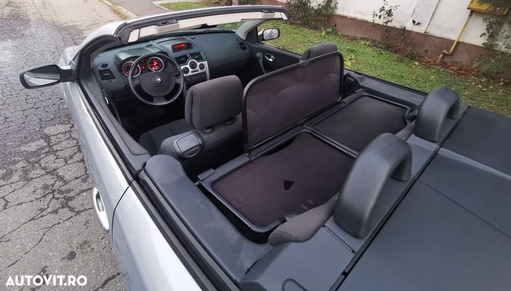 Renault Megane 1.9 dCi Coupe-Cabriolet Confort Dynamique - 3