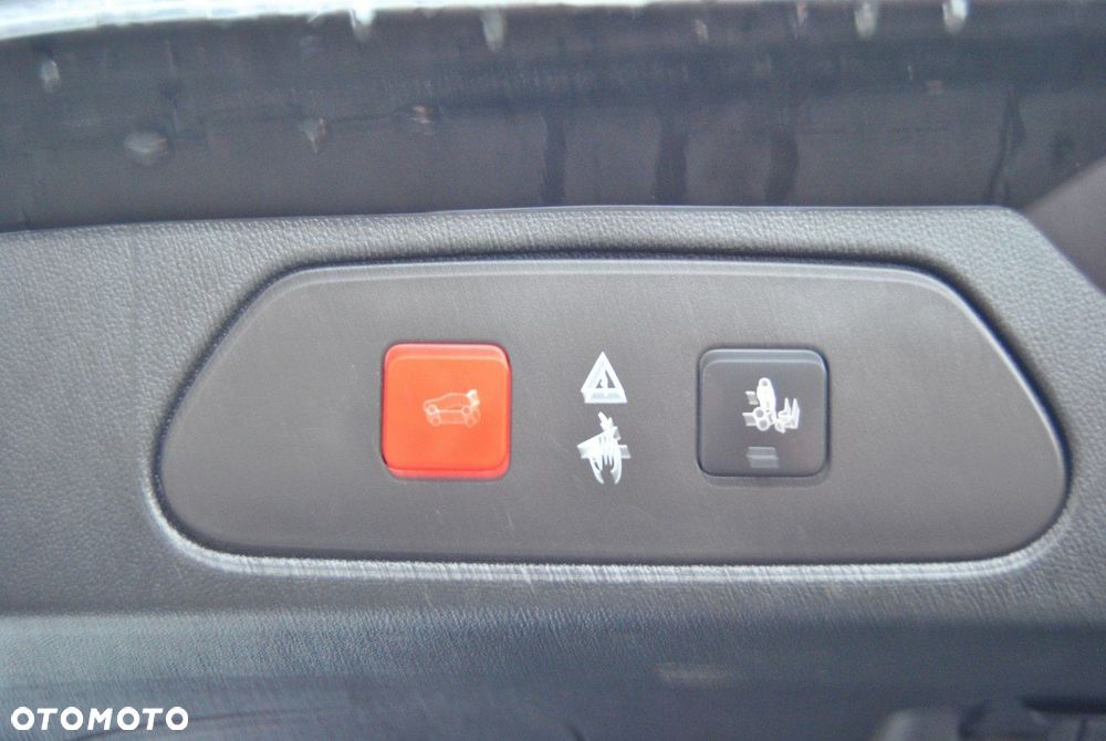 Opel Grandland X 1.2 T Ultimate S&S - 9