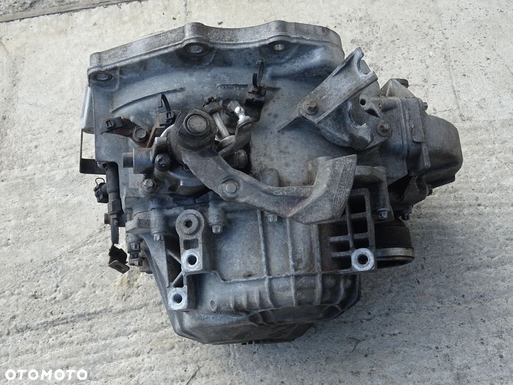 OPEL INSIGNIA 1,6 TURBO SKRZYNIA BIEGÓW 6 MANUAL M32 - 6