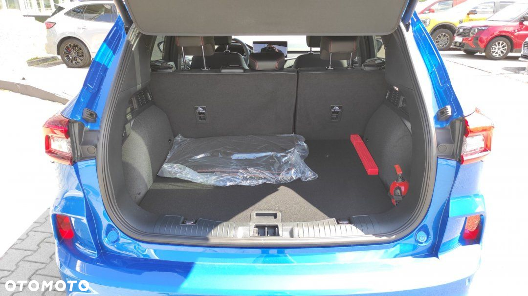Ford Kuga - 10