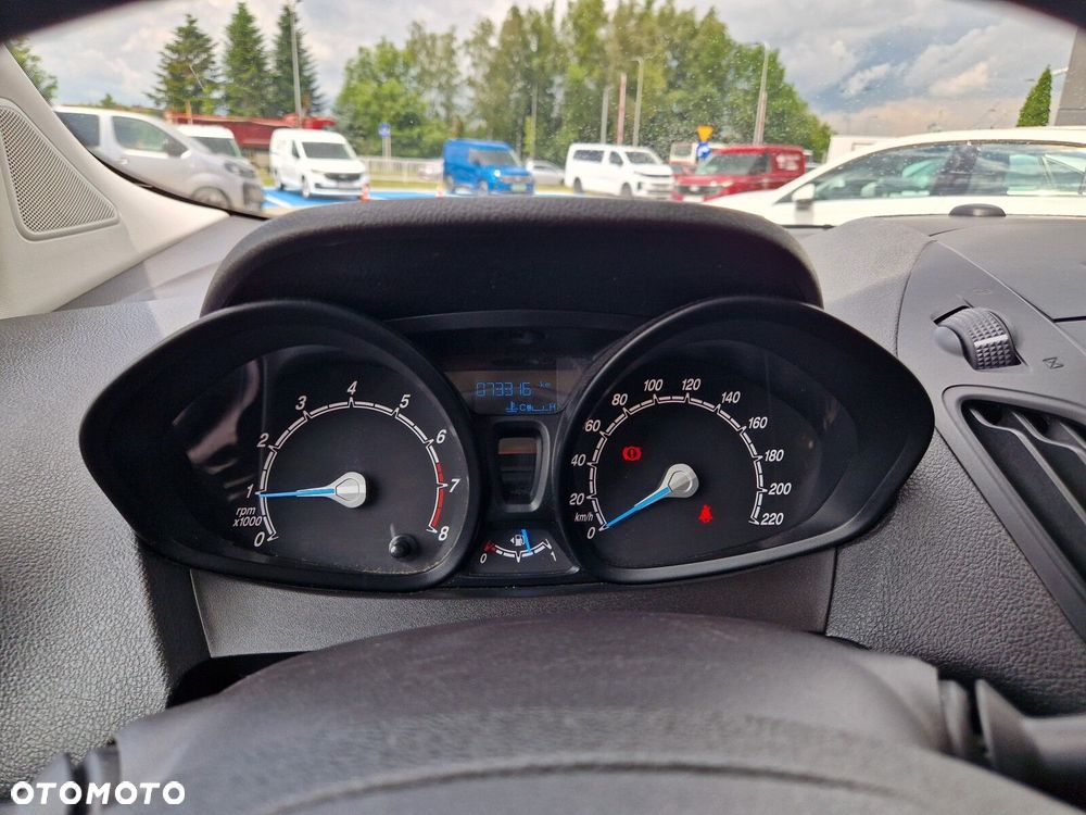 Ford transit-courier Trend - 19
