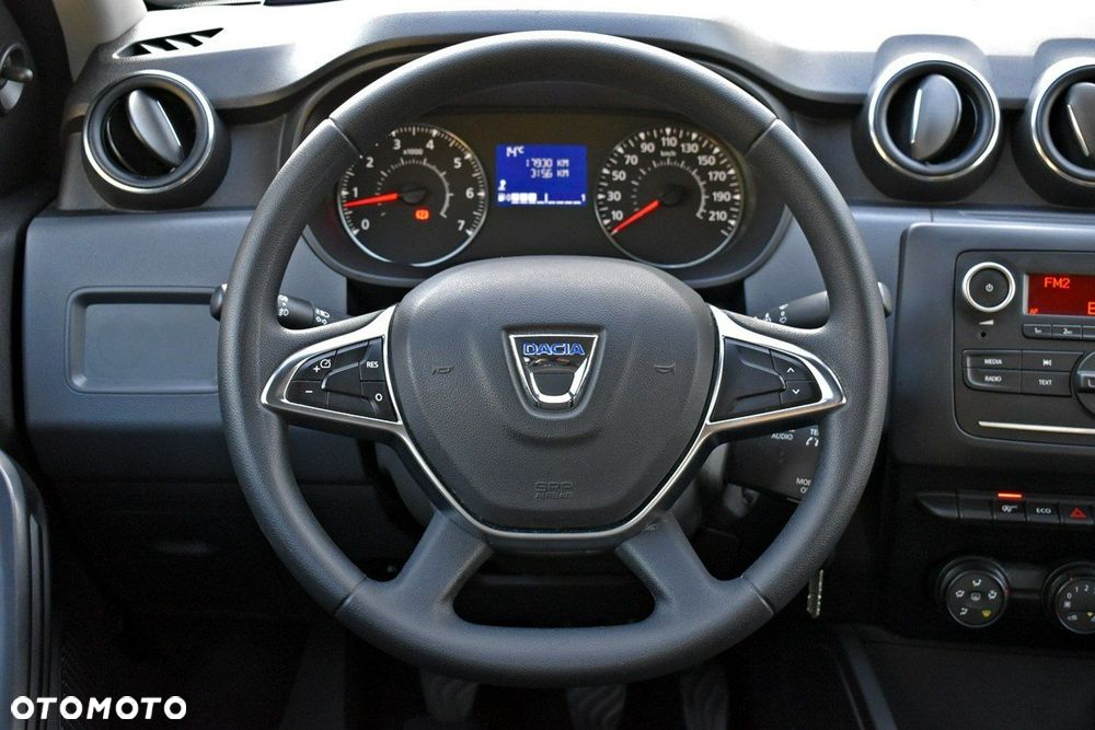 Dacia Duster 1.6 SCe Essential - 15