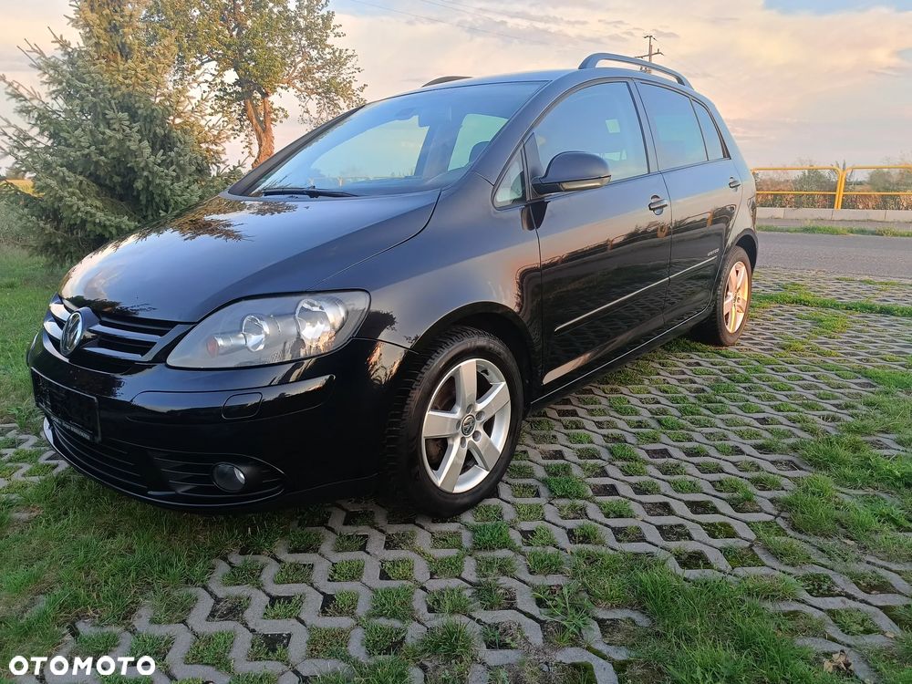 Volkswagen Golf Plus - 1