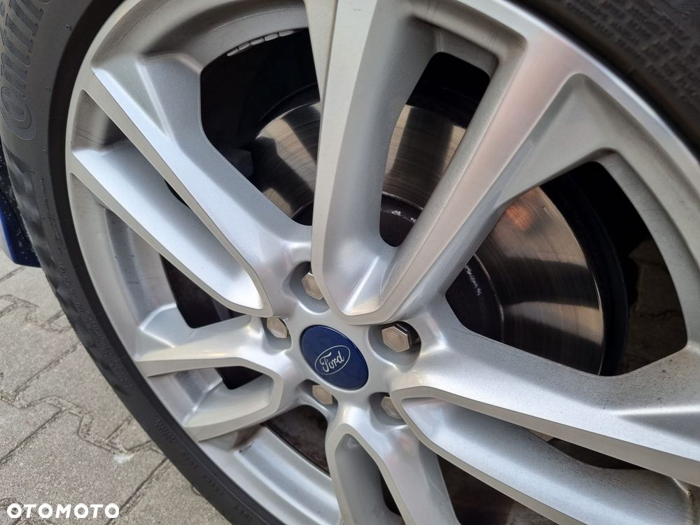 Ford Kuga 2.0 TDCi 4x4 Individual - 33