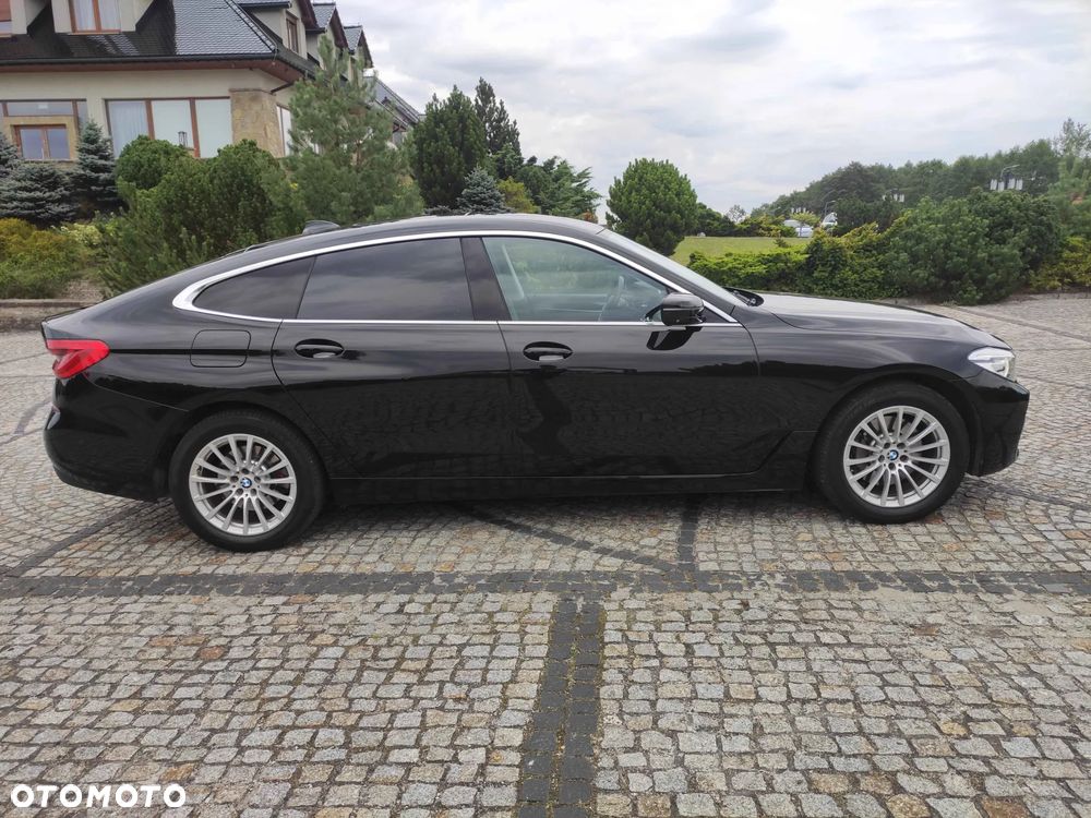 BMW 6GT - 11