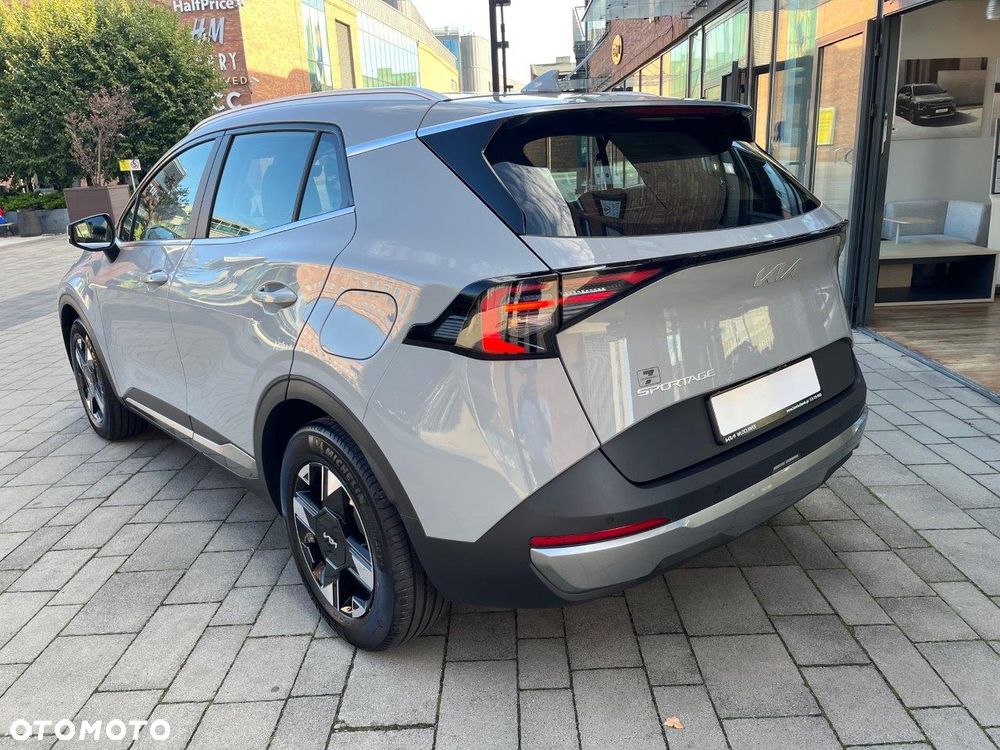 Kia Sportage 1.6 T-GDI HEV M 4WD - 10
