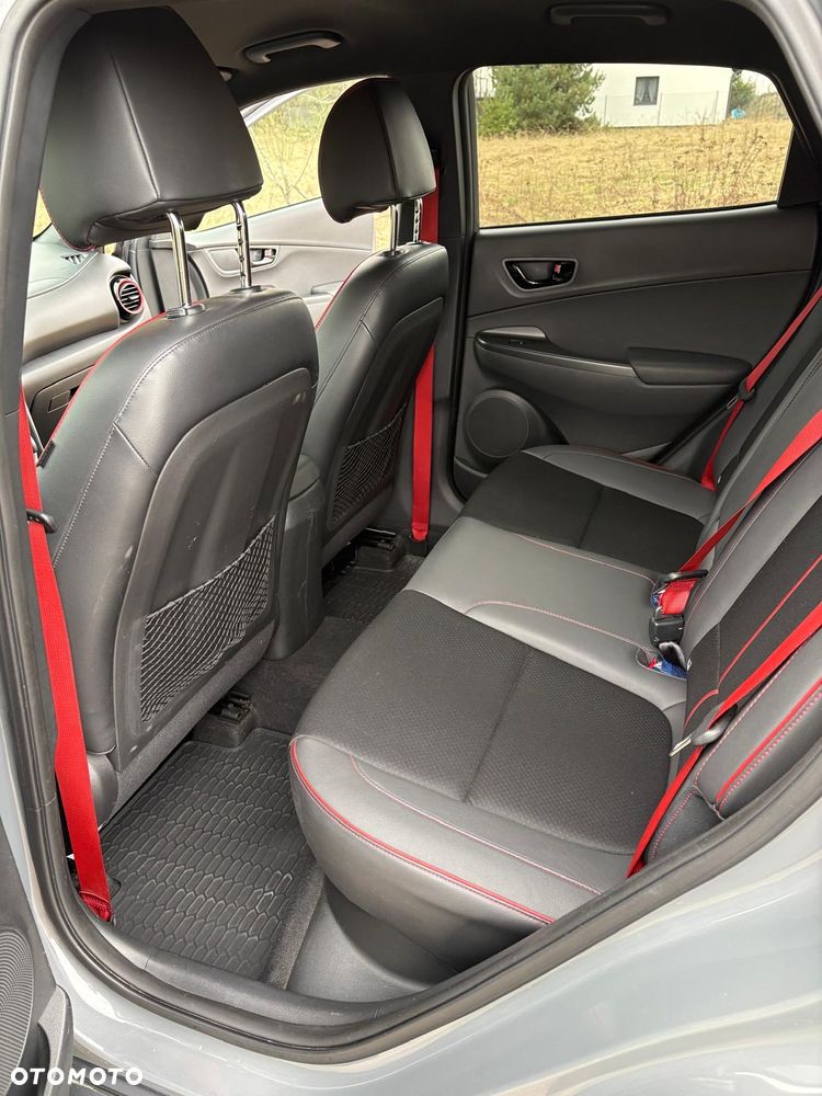 Hyundai Kona 1.6 T-GDI Comfort 4WD DCT - 11