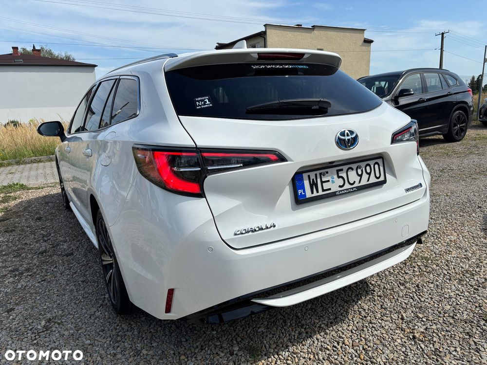 Toyota Corolla 2.0 Hybrid Comfort - 15