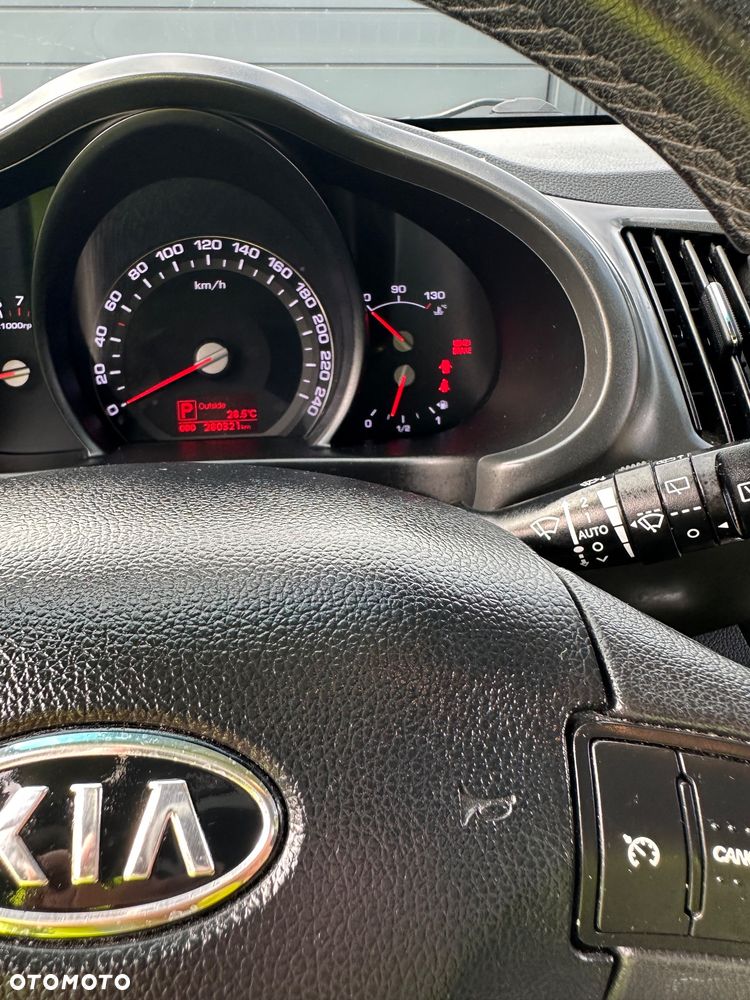 Kia Sportage 2.0 CVVT 4WD Automatik Vision - 28