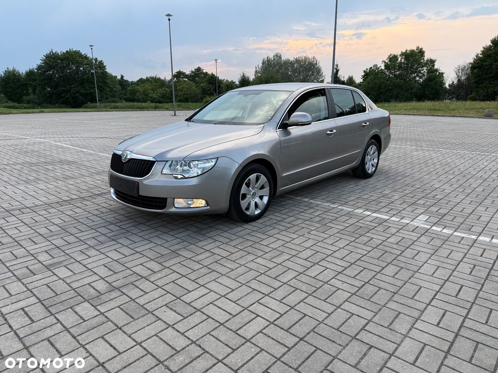Skoda Superb 2.0 TDI DSG Elegance - 1