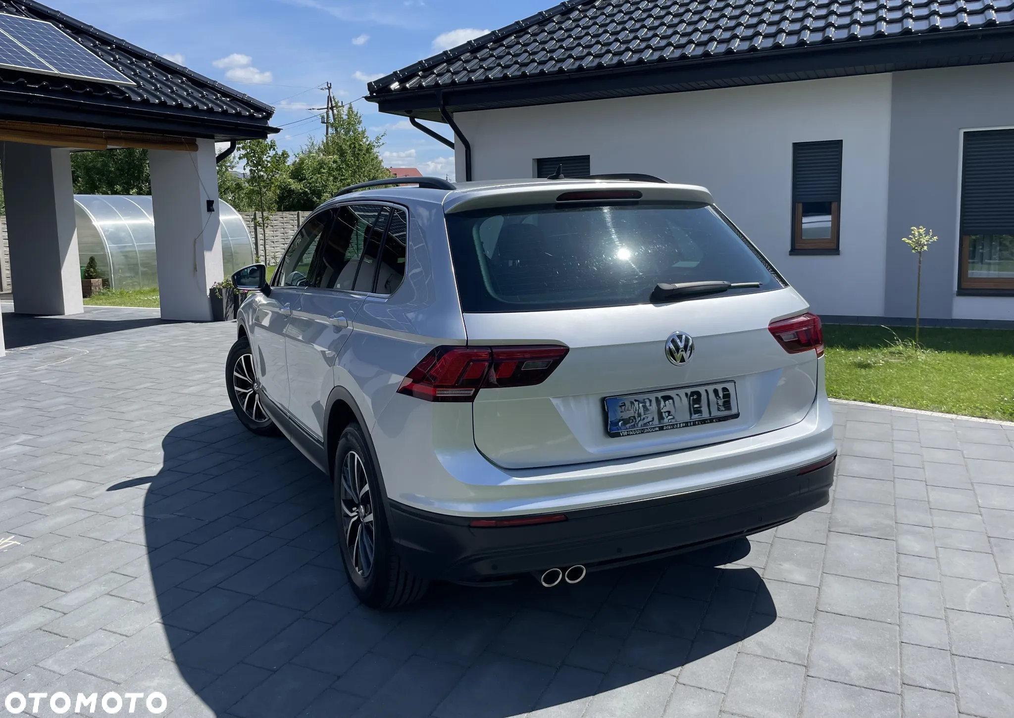 Volkswagen Tiguan - 24