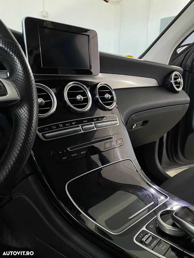 Mercedes-Benz GLC 220 d 4MATIC - 8