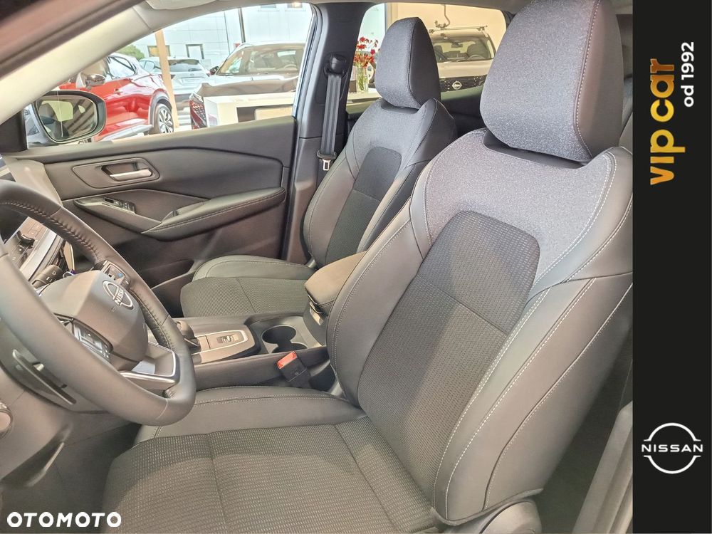 Nissan Qashqai 1.3 DIG-T mHEV N-Connecta Xtronic - 8