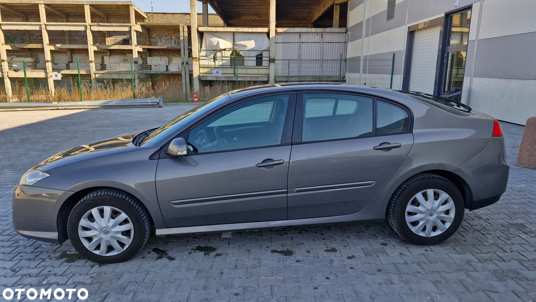 Renault Laguna 2.0 DCi Expression - 3