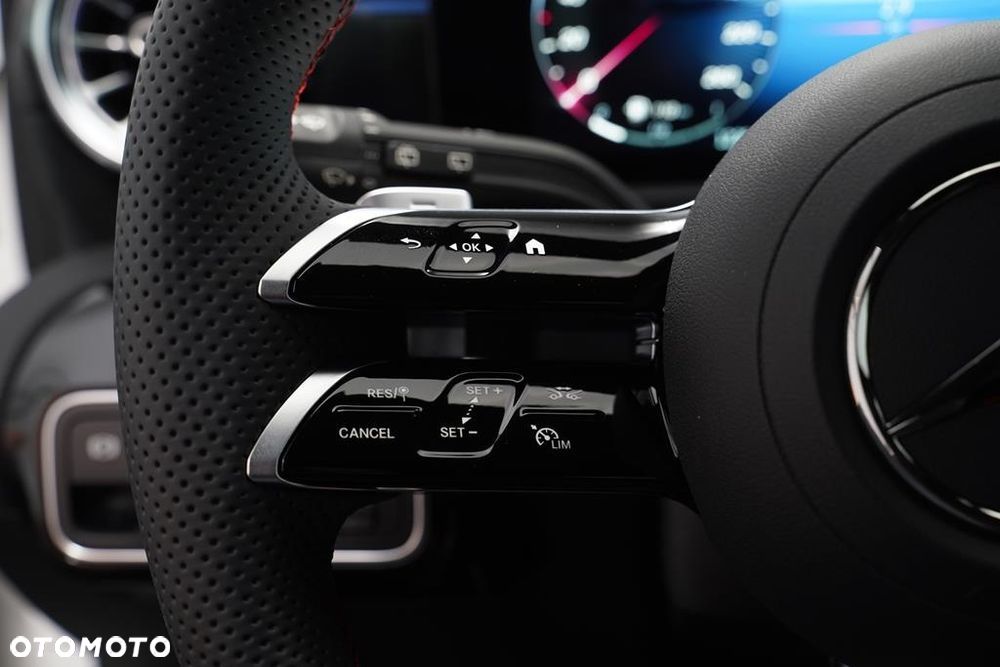 Mercedes-Benz Klasa A 200 7G-DCT AMG Line - 14