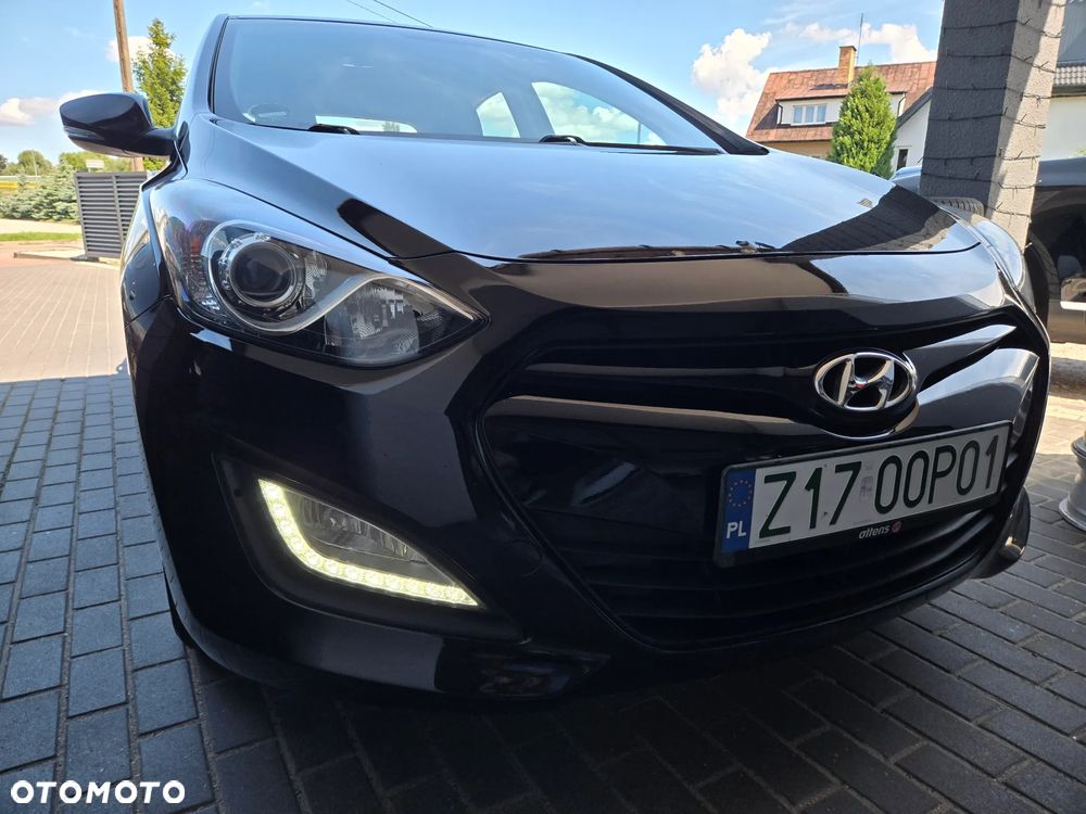 Hyundai i30 1.6 GDI Premium - 9