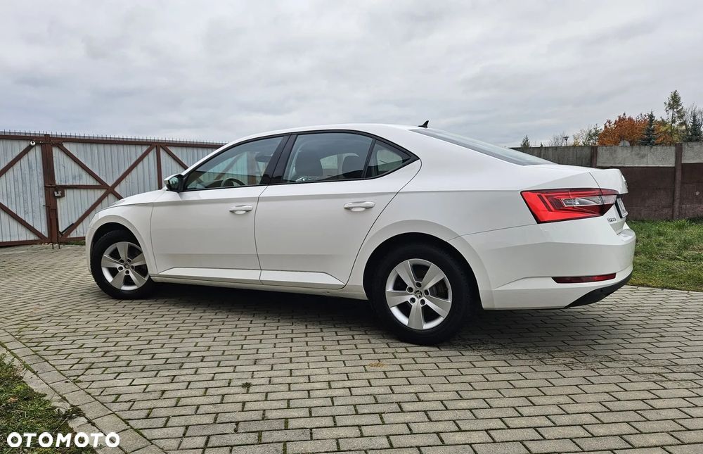Skoda Superb 1.6 TDI Style - 13