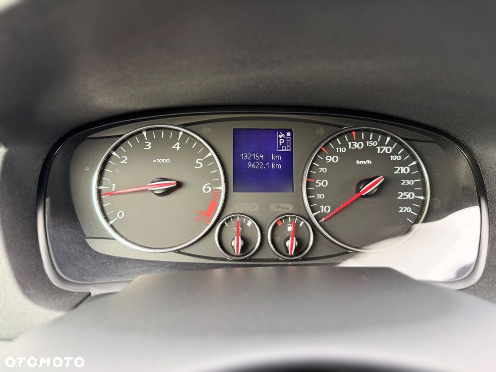 Renault Laguna 2.0 T Bose Edition - 8