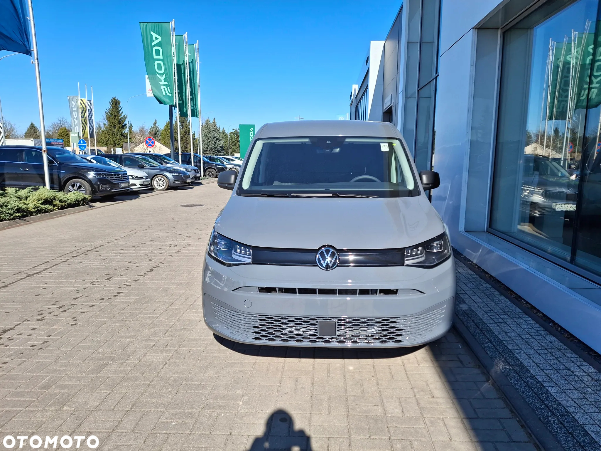 Volkswagen Caddy 2.0 TDI DSG - 4