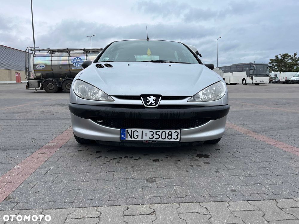 Peugeot 206