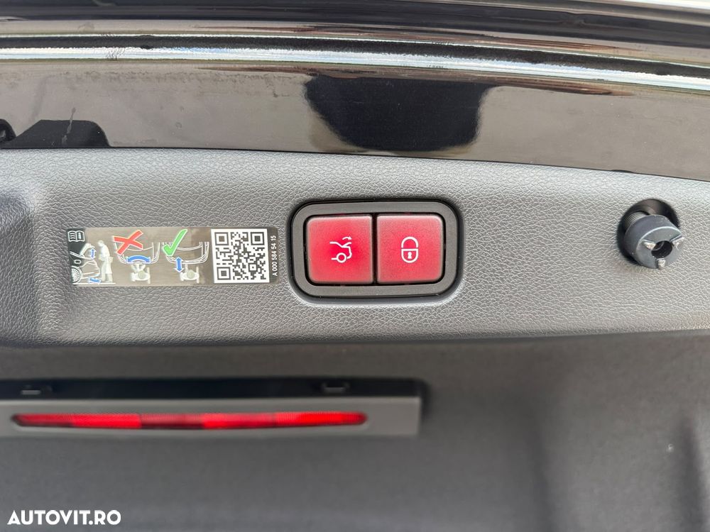 Mercedes-Benz E 200 9G-TRONIC Edition AMG Line - 37