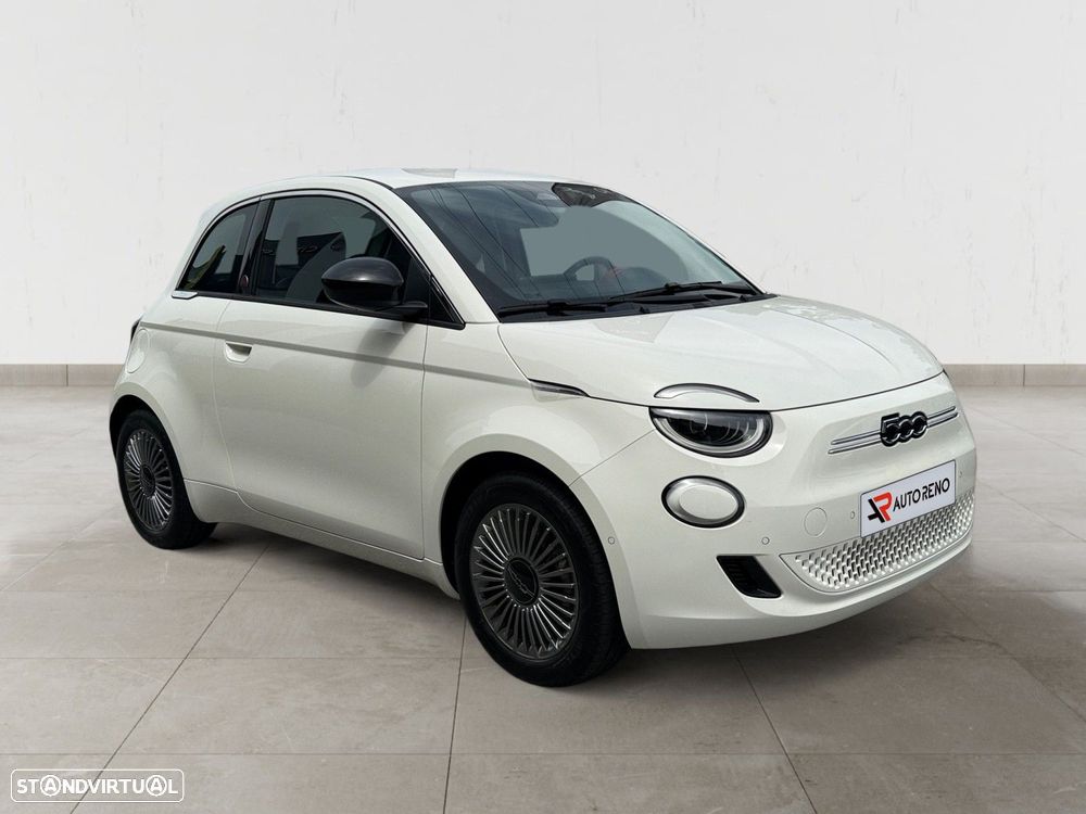 Fiat 500e (RED) - 8