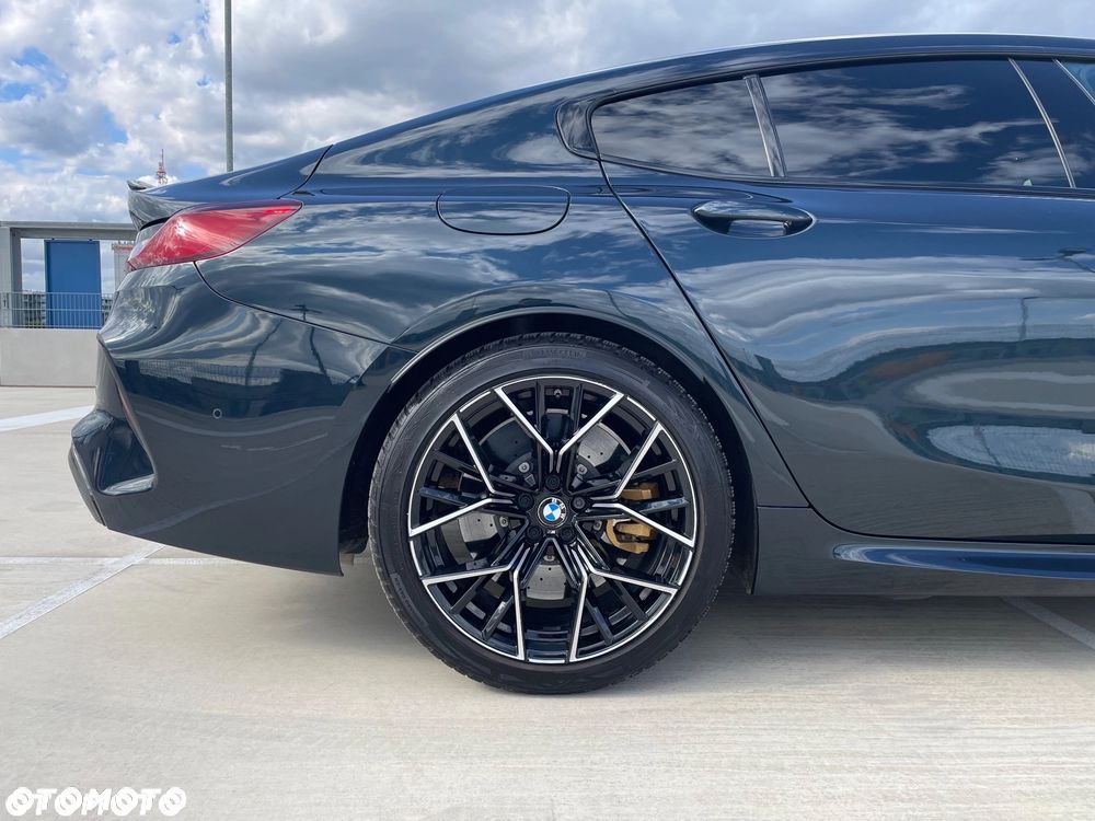 BMW M8 Competition - 11