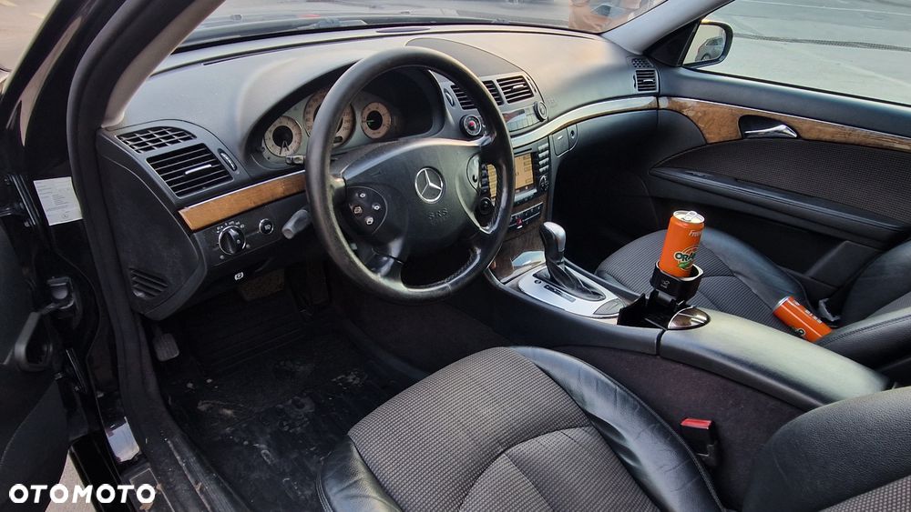 Mercedes-Benz Klasa E 320 CDI Avantgarde DPF Sport Edition AMG - 11