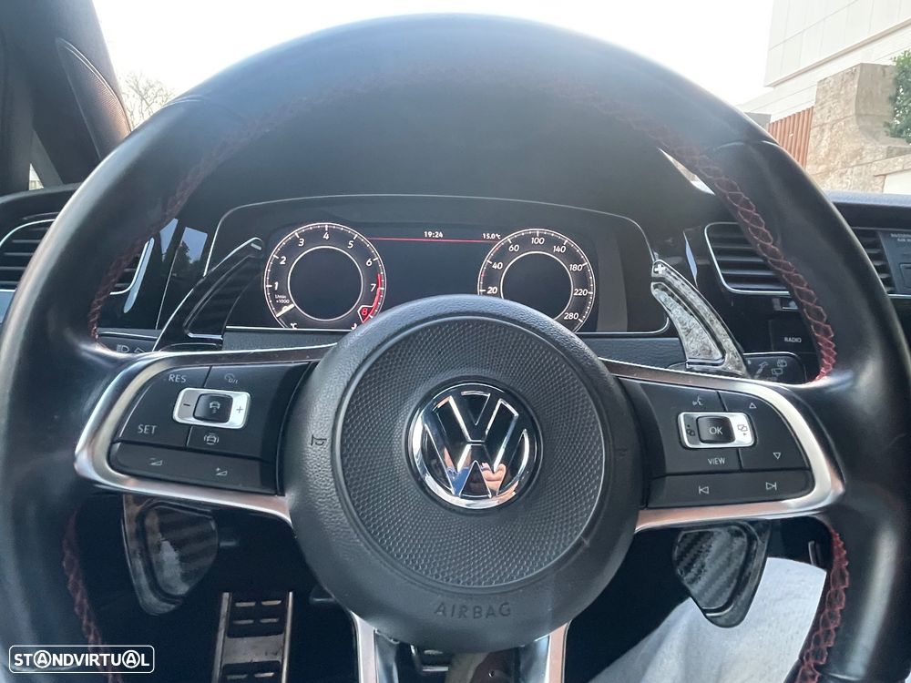 VW Golf 2.0 TSI GTi TCR DSG - 21
