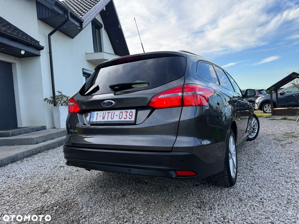 Ford Focus - 35