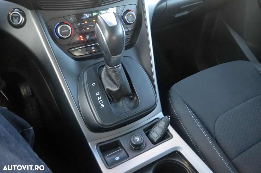 Ford Kuga 1.5 EcoBoost 4WD Aut. Titanium - 29