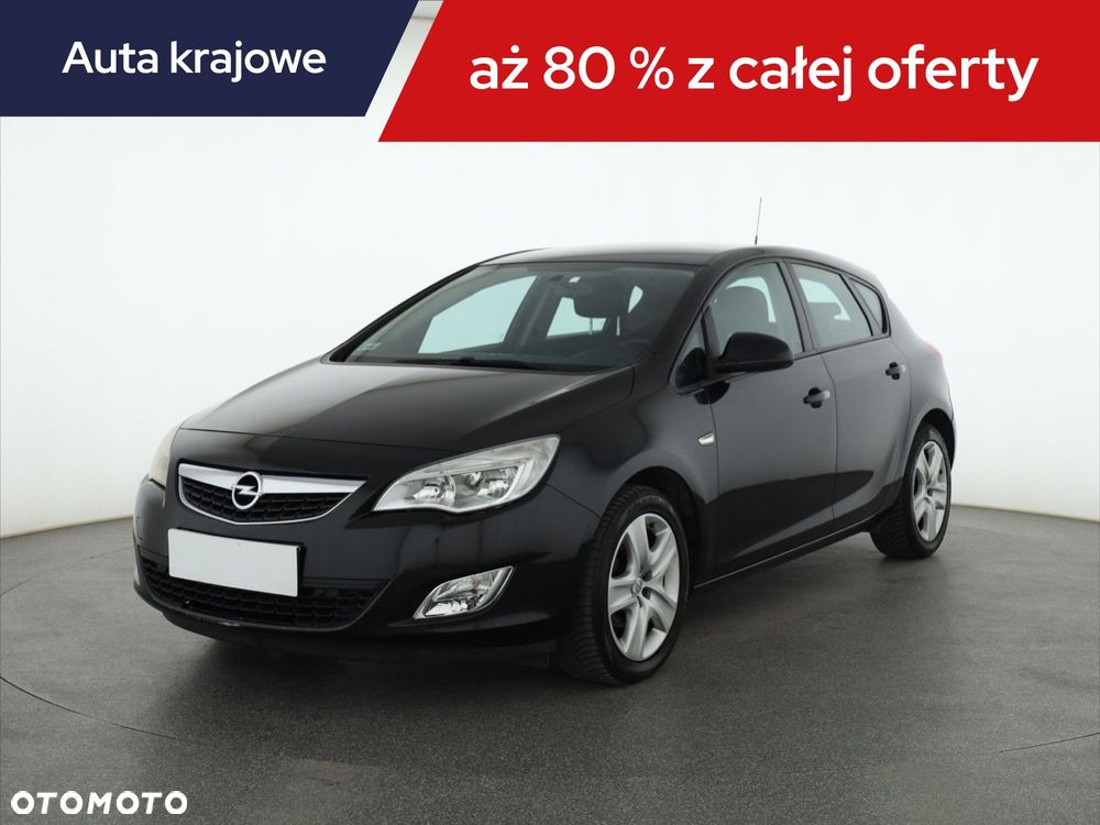 Opel Astra 2011 photo 2