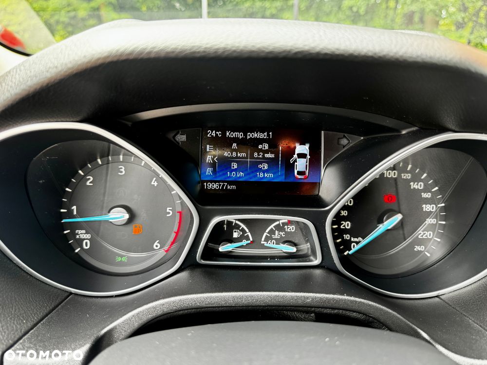 Ford Focus 1.5 TDCi DPF Start-Stopp-System Titanium - 19