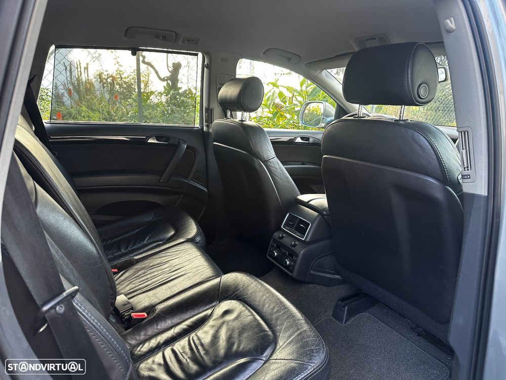 Audi Q7 3.0 TDI Sport Tiptronic - 29