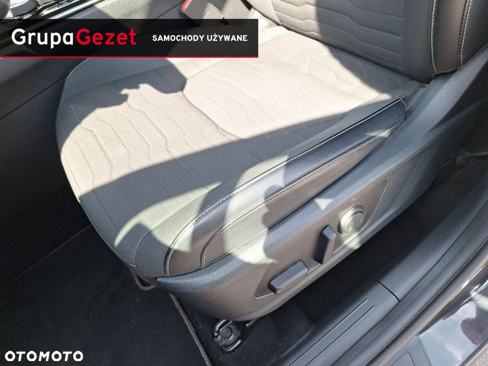 Kia Sportage - 12
