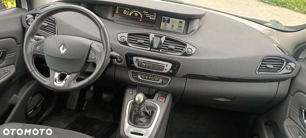 Renault Grand Scenic Energy dCi 130 Start & Stop Euro 6 Bose Edition - 19